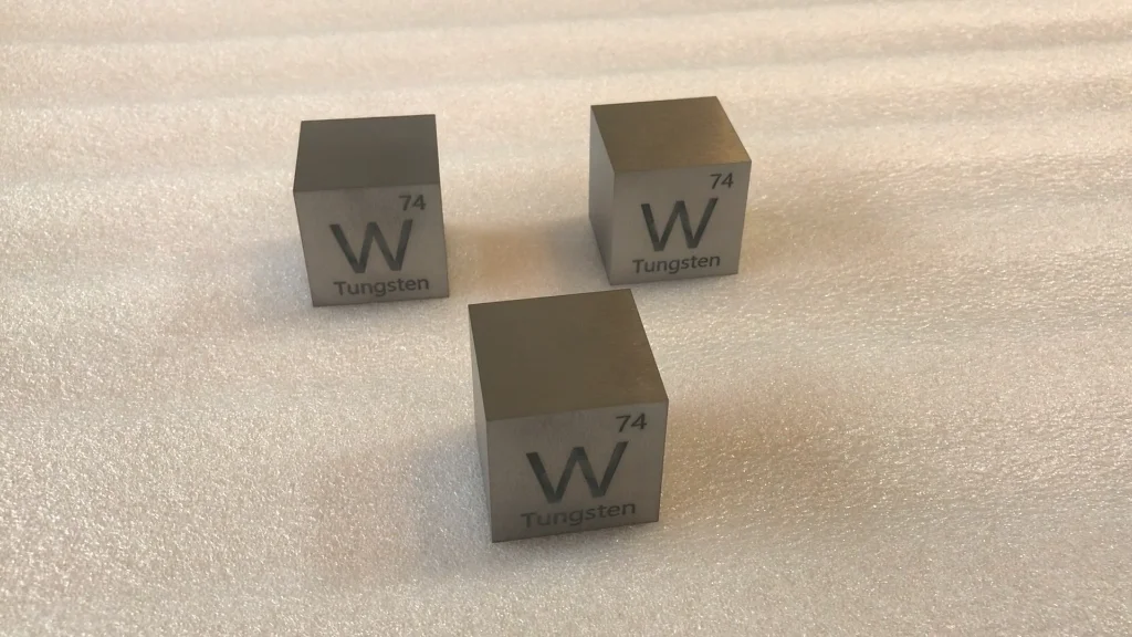 Engraving 38.1mm 1.5'' Pure Tungsten Block Polished 1kg Tungsten Cube