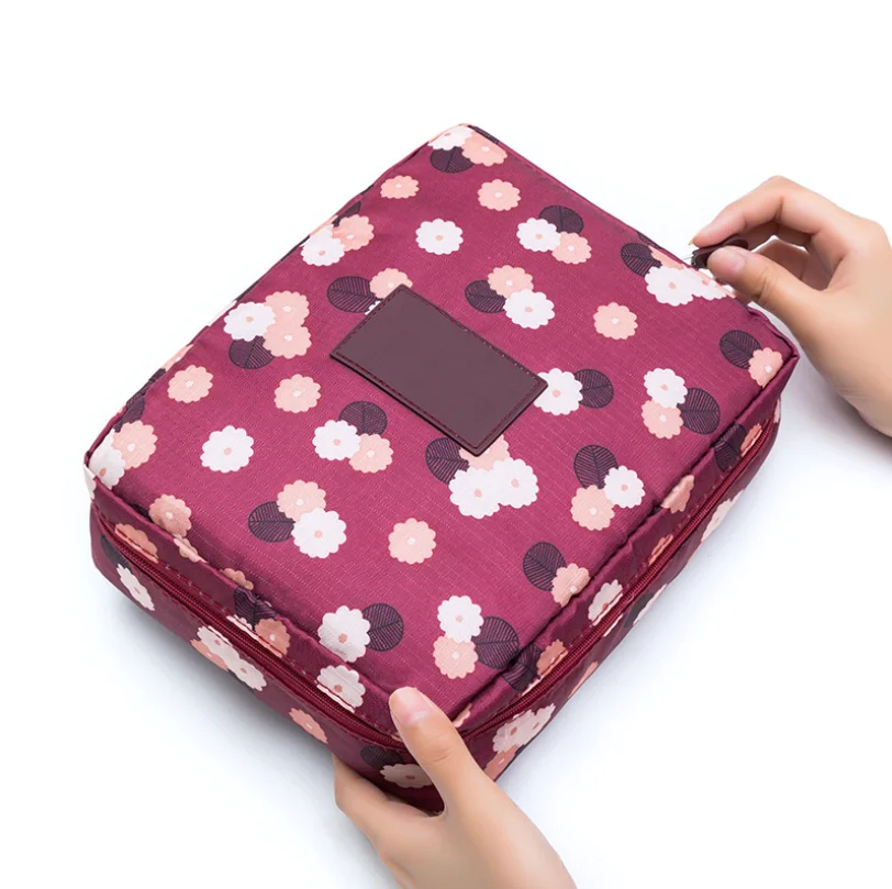 cosmetic bag-251 (40).png
