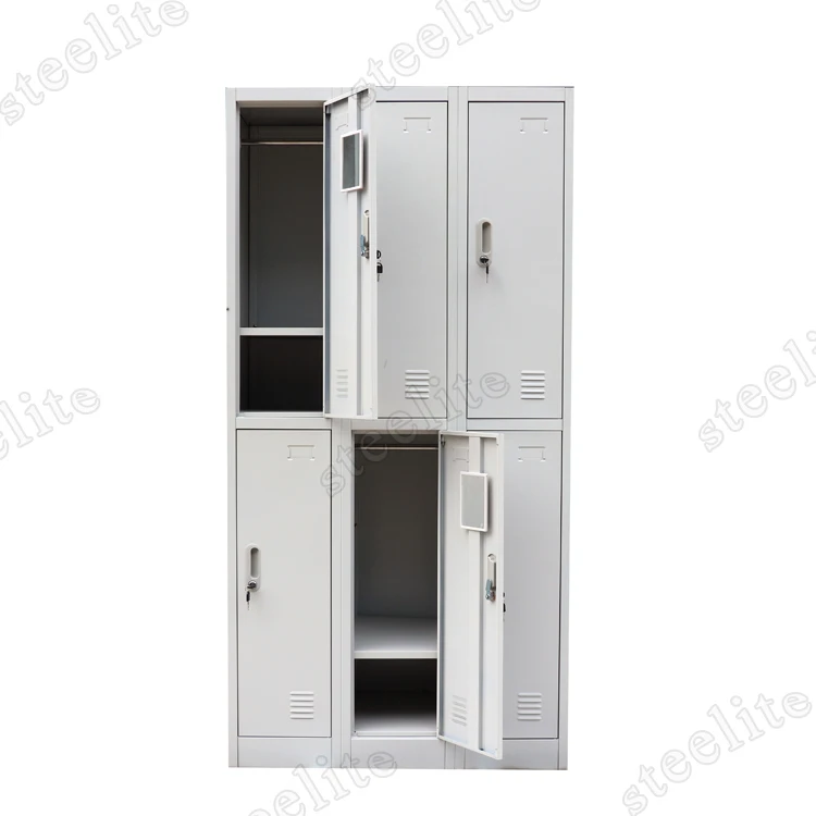 6 door locker21.jpg