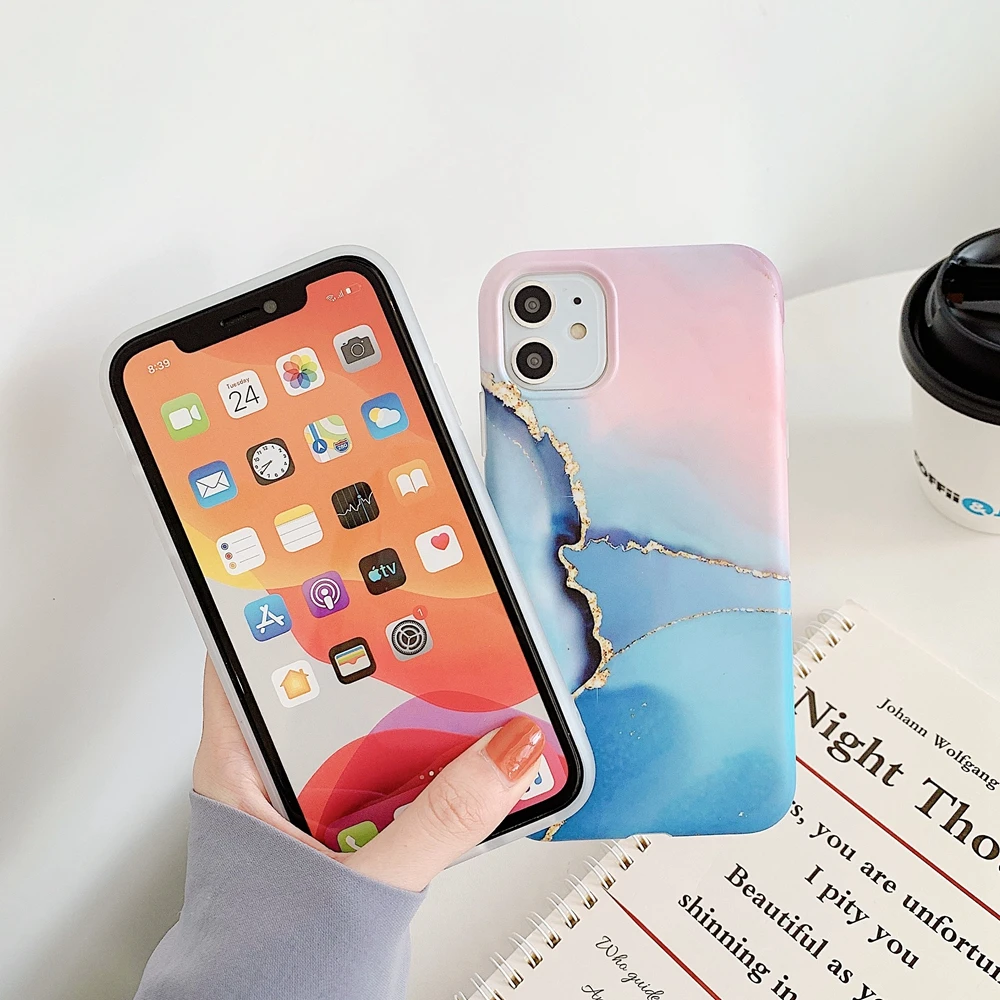 For Iphone Matching Phone And For Airpod Case Sets Glossy Marble 