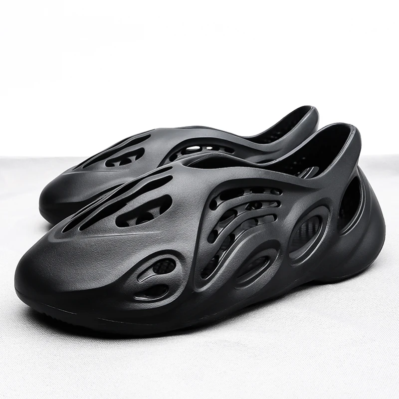 non slip oil and water resistant shoes