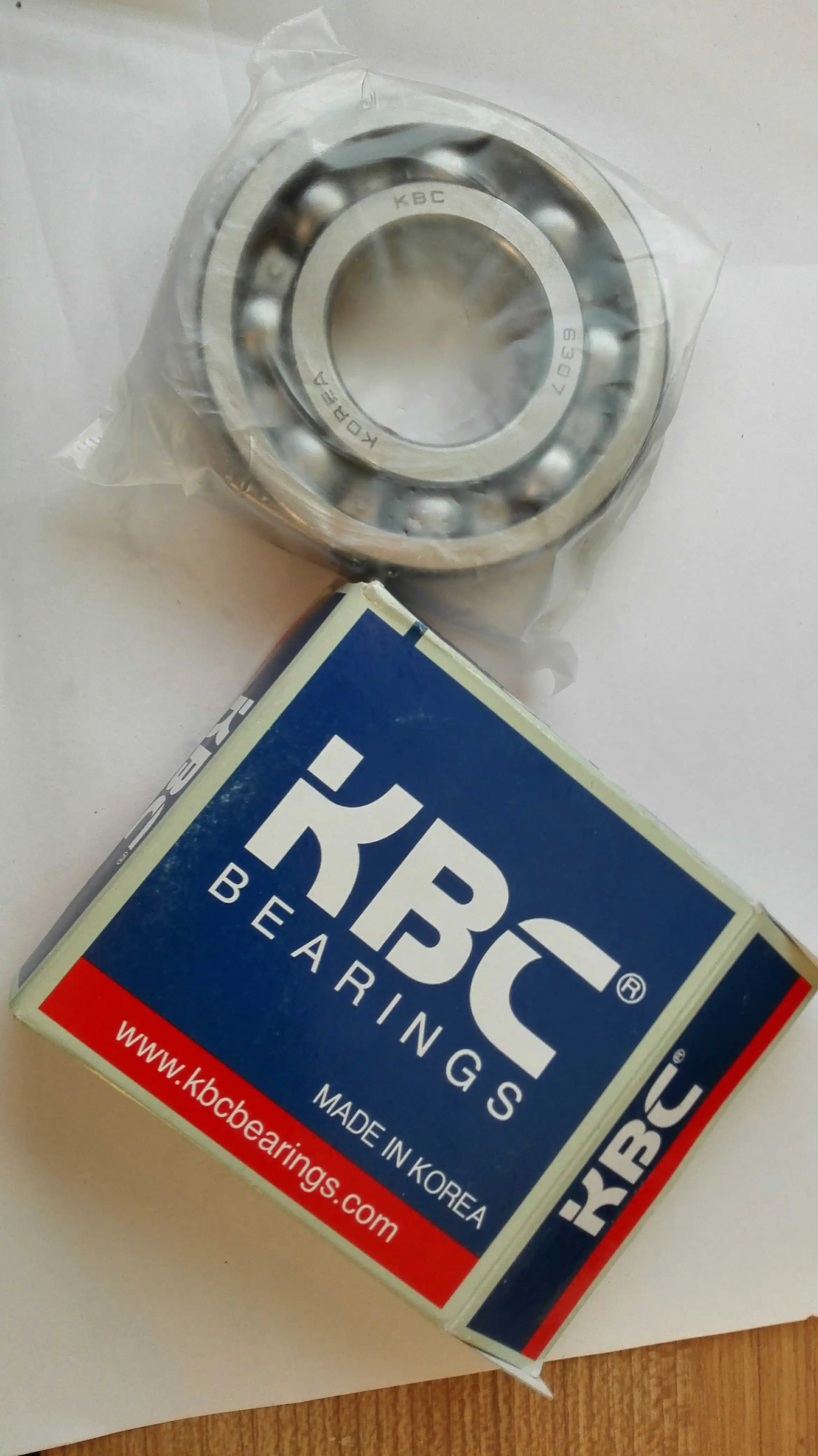 Korea Original Kbc Ball Bearing 6306 6307 Deep Groove Ball Bearing