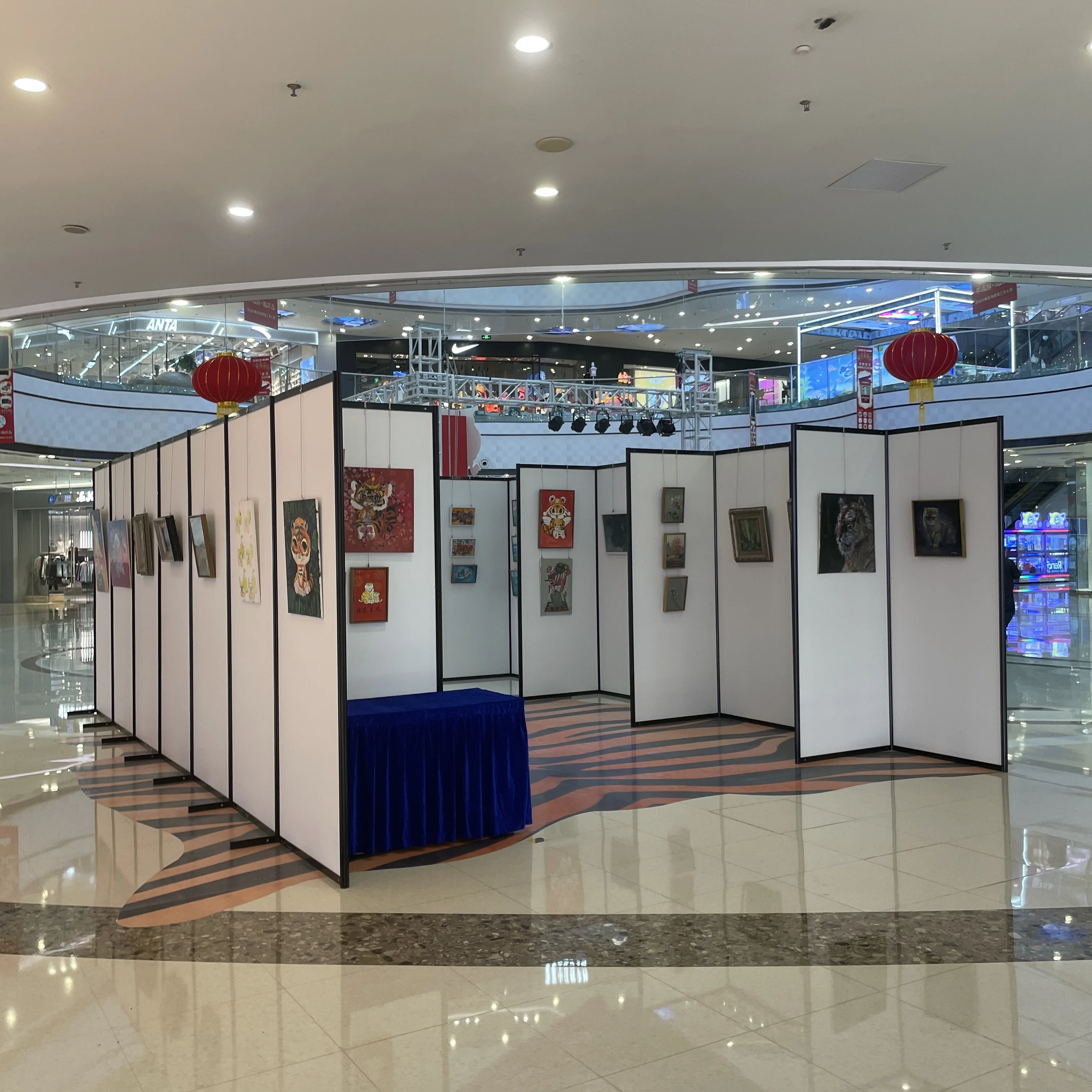 Operable Artwork Art Gallery Exhibition Operable Wall - Custom Sliding Movable Partition ...
