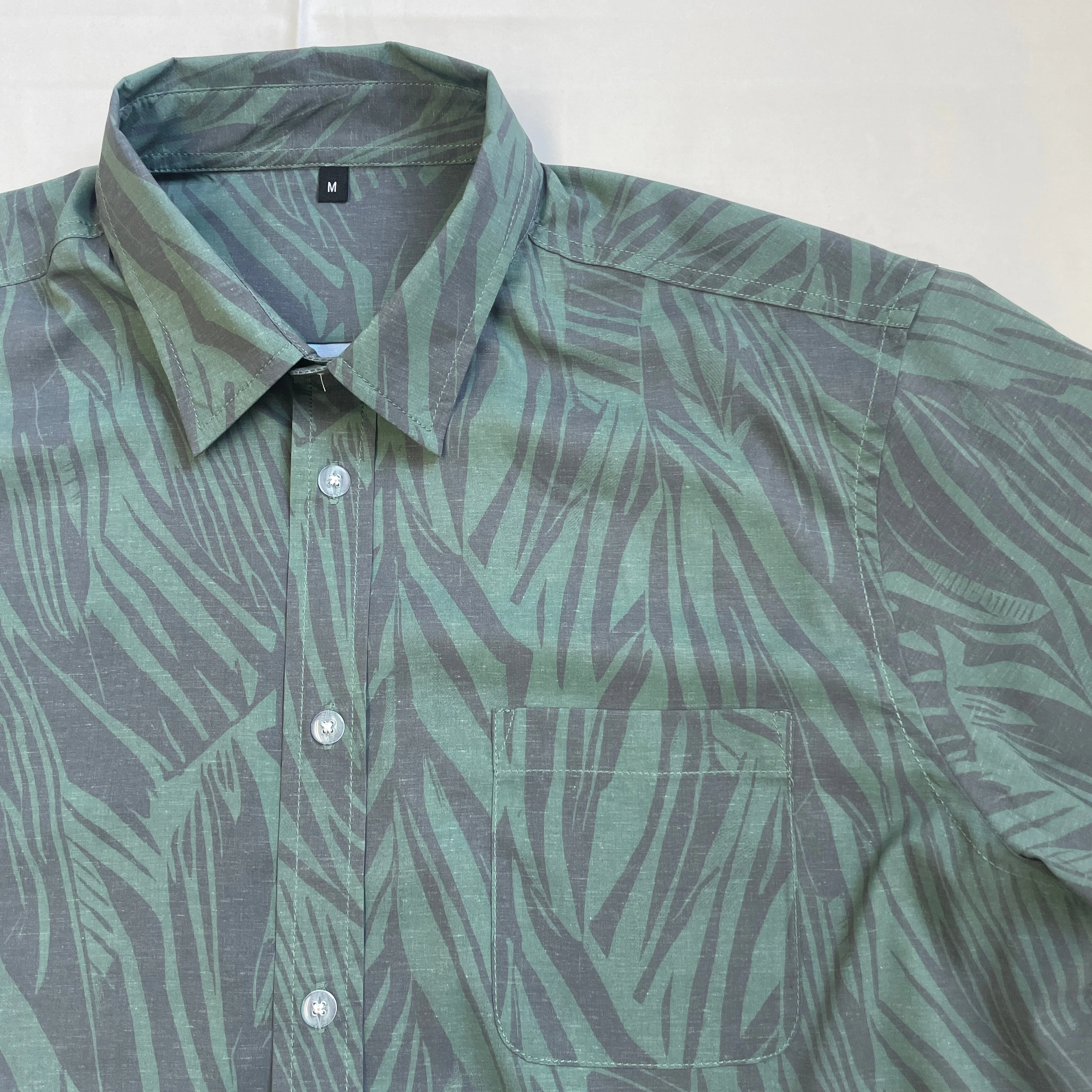 OEM Customized Hawaiian Beach Men's Summer Swimwear Solid Color Stand Casual Shirt Breathable Plain Dyed Short Anti-Wrinkle manufacture