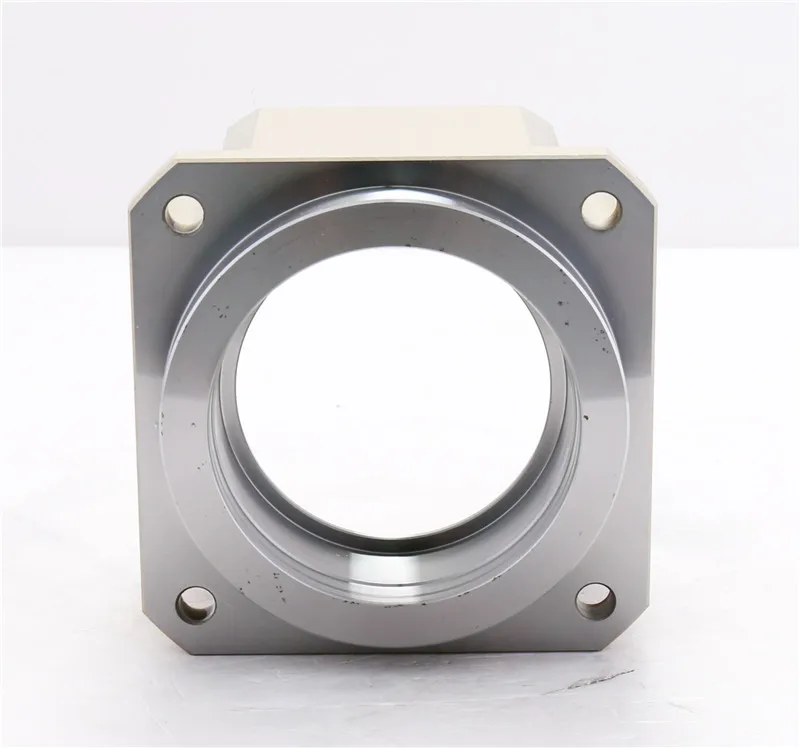 ZDWE Series 120mm Round Flange Right Angle Planetary Gearbox Reducer , Two Stage Reduction Ratio 9:1-64:1 For Servo Motor