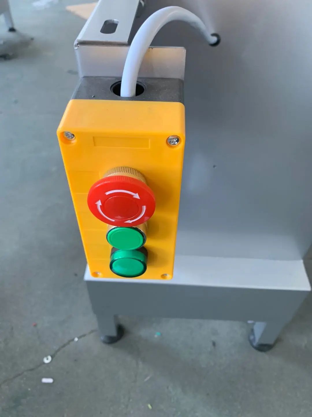 400 switch