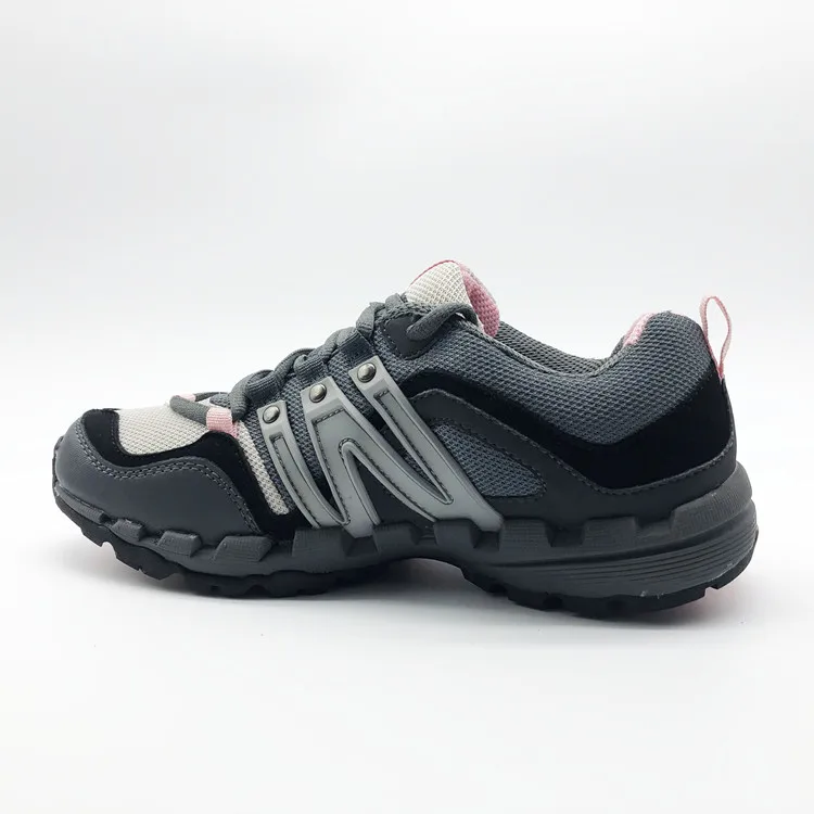 tennis shoes in china