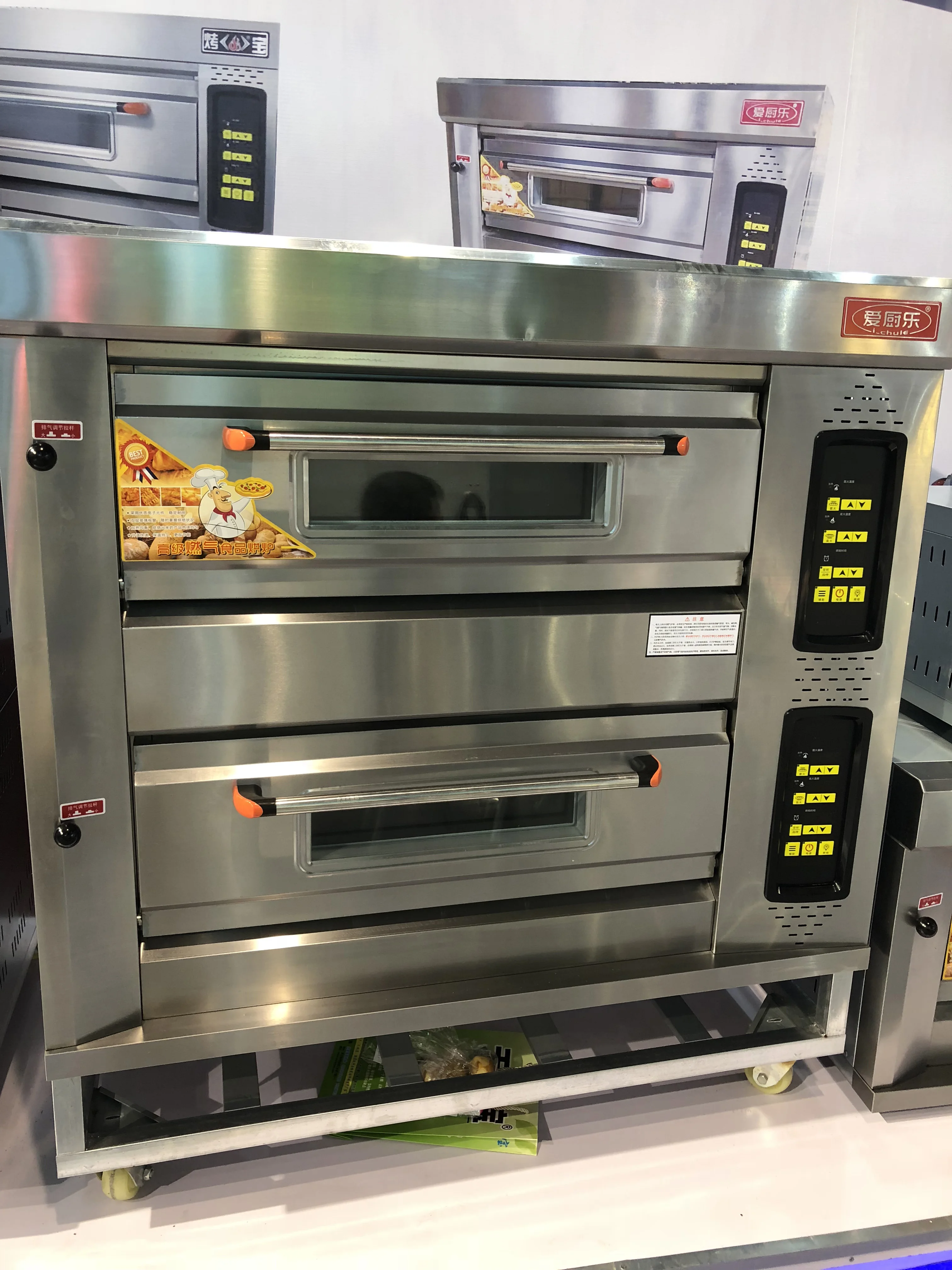 Two Deck Four Trays Deck Oven Gas Bakery Oven For Bread Buy Bakery