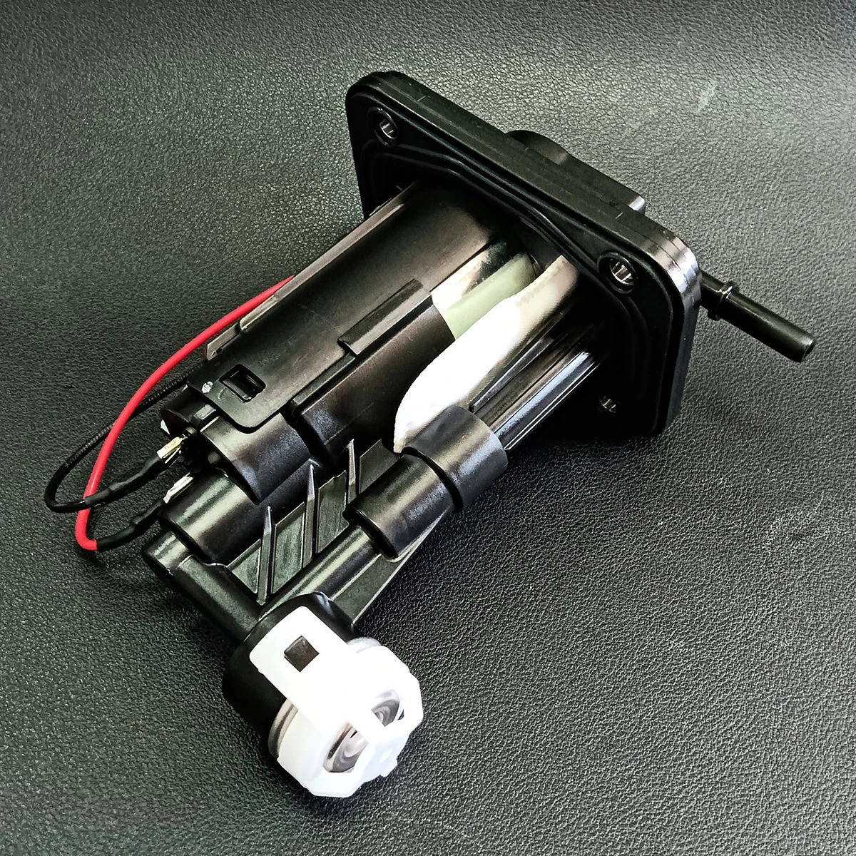 Original Motorcycle Fuel Pump Assembly For Lifan Cb125/200 A11 250kpa