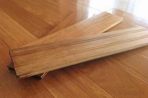brazilian teak hardwood .png