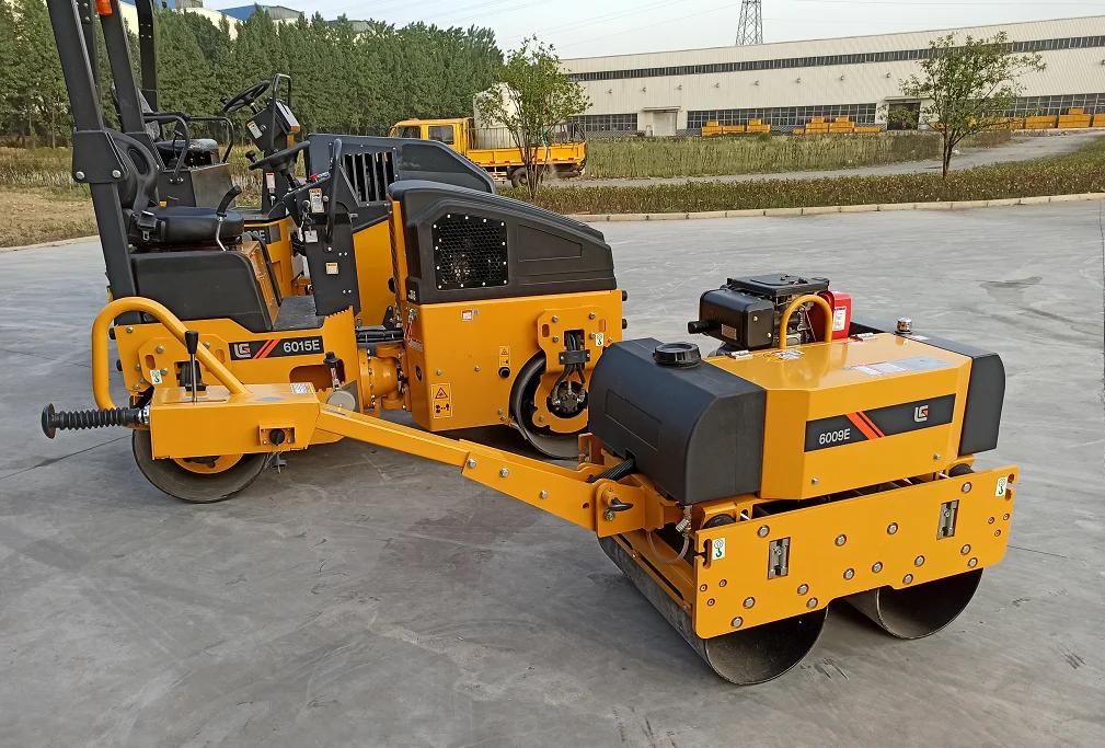 Liugong Clg6032e Combi Road Roller Used For Asphalt Roads Buy Double