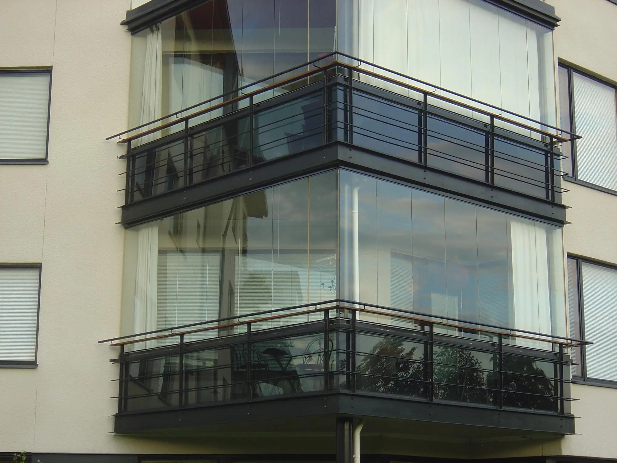 Popular Frameless Balcony Glazing House Sliding Window With Design