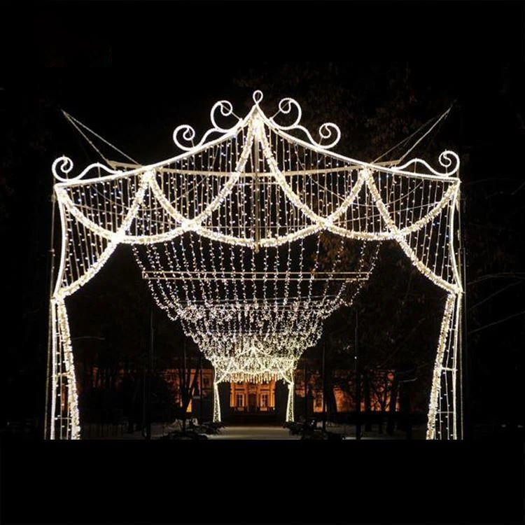 christmas arch light 4.jpg