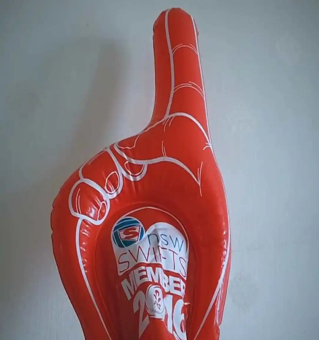 Inflatable Eh Finger Inflatable PVC Middle Finger Hand for Cheerleading Cheerleading ...