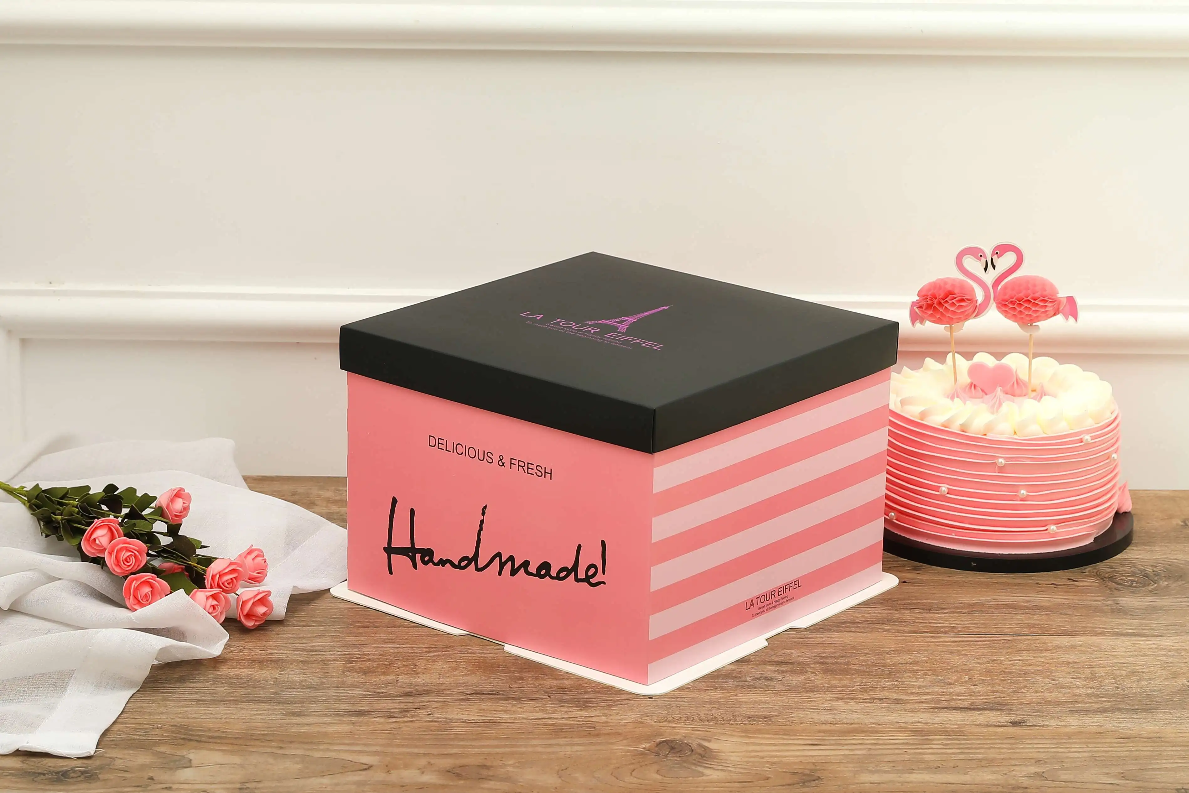 工厂价格批发定制许多尺寸可折叠面包店包装盒蛋糕盒