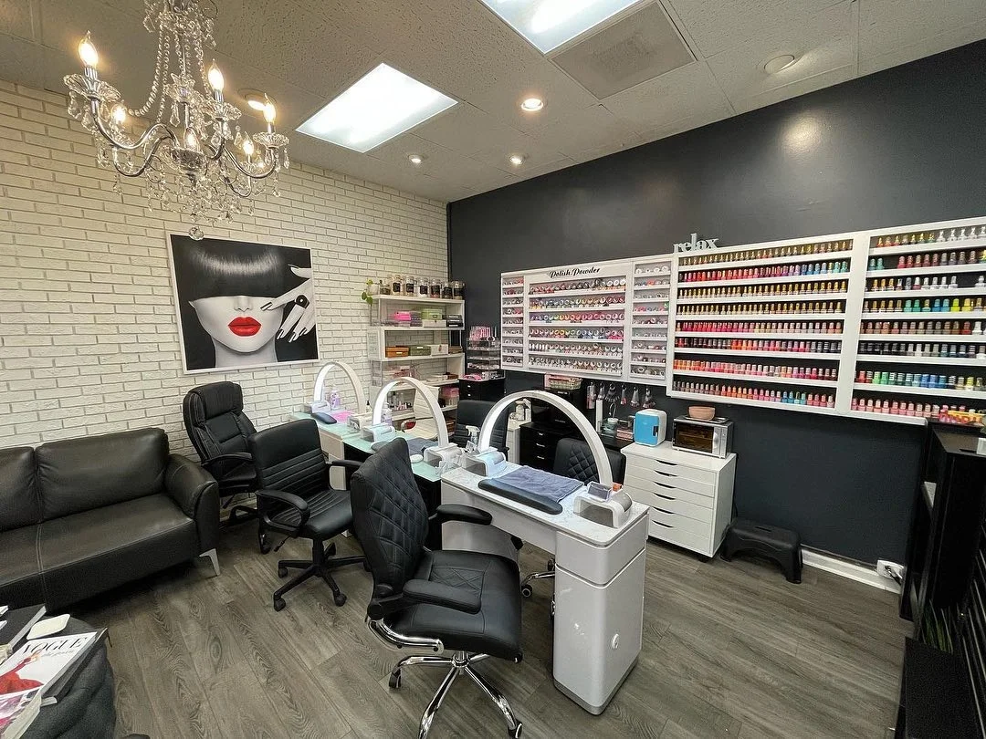 High Quality Nail Table Lamp Led Half Moon Retractable Height Beauty