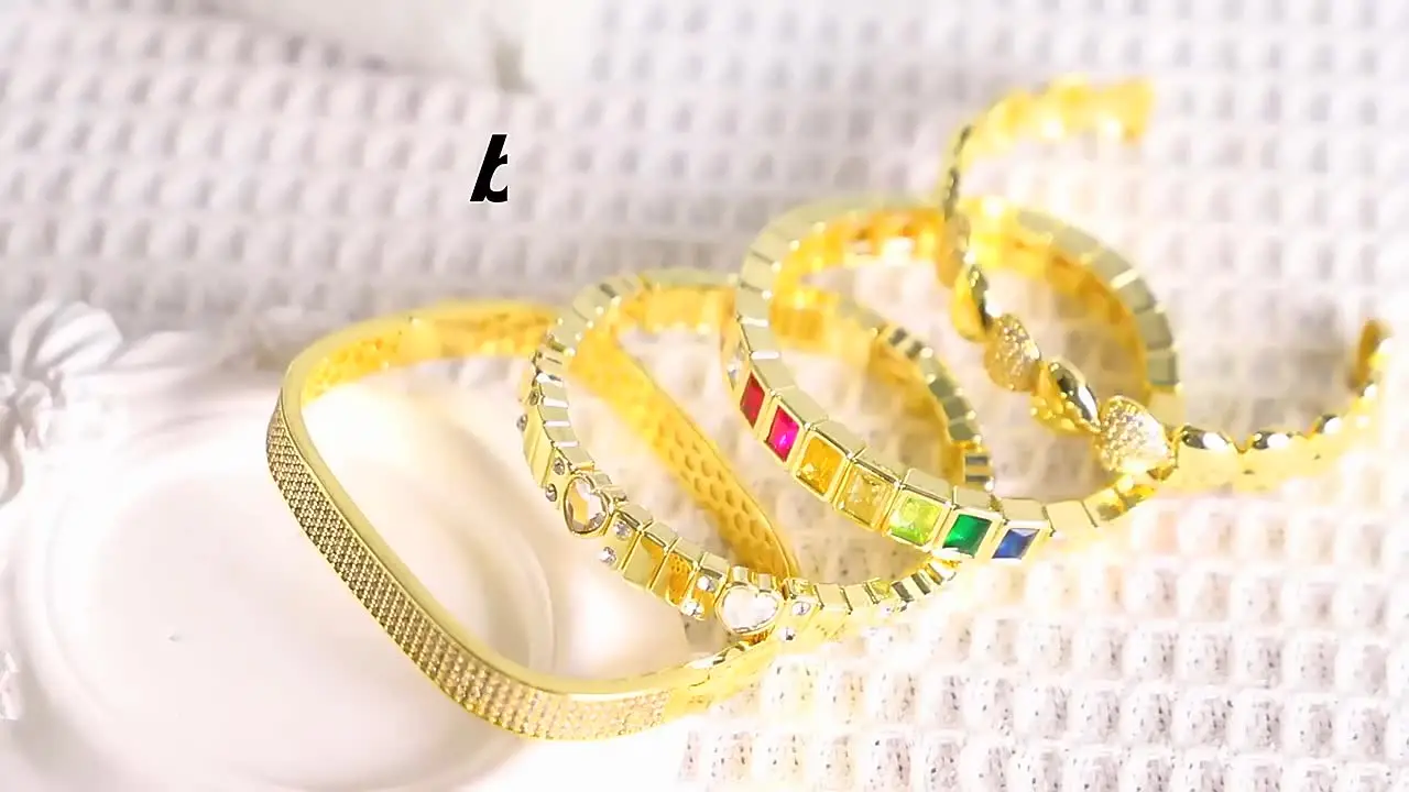 Trendy Heart Gold Bracelet & Necklace Set For Women, 18k Gold