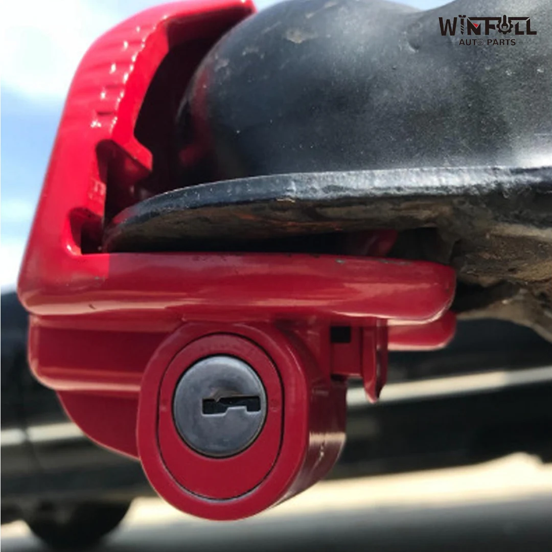 Master Lock Universal Size Fits 17/8",2",25/16" Couplers Trailer