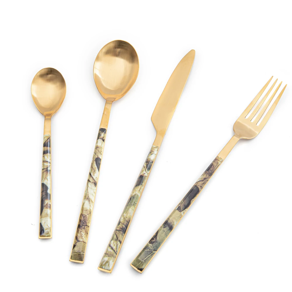 16pcs Brush Gold Fancy Cutlery Set With Plastic Handle For Party Event