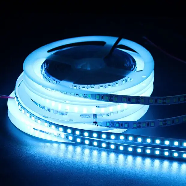 12v smd2835 120led/m 冰蓝色 ip20 8毫米 led 灯条