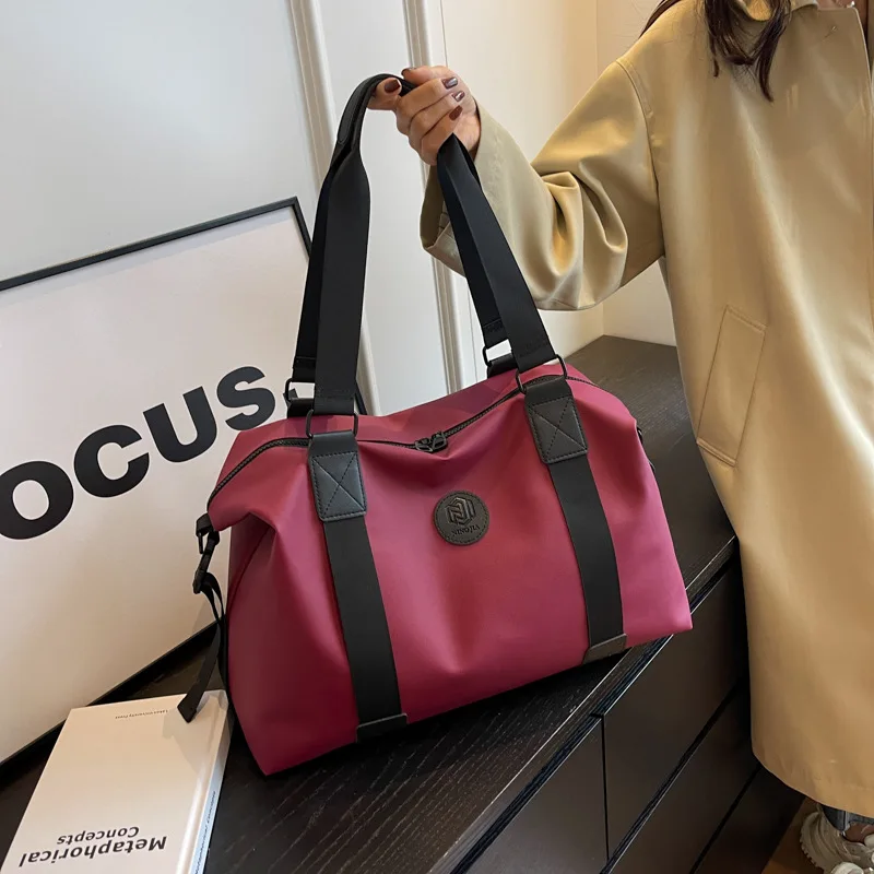 Large Capacity Fashion Portable Travel Bag Lightweight Gym Bag - Buy ...