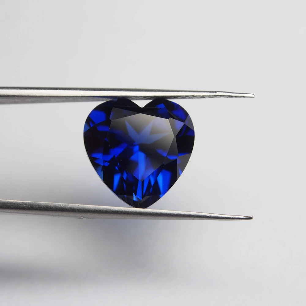 10x10mm 6 carat lab created royal blue sapphire gemstone heart