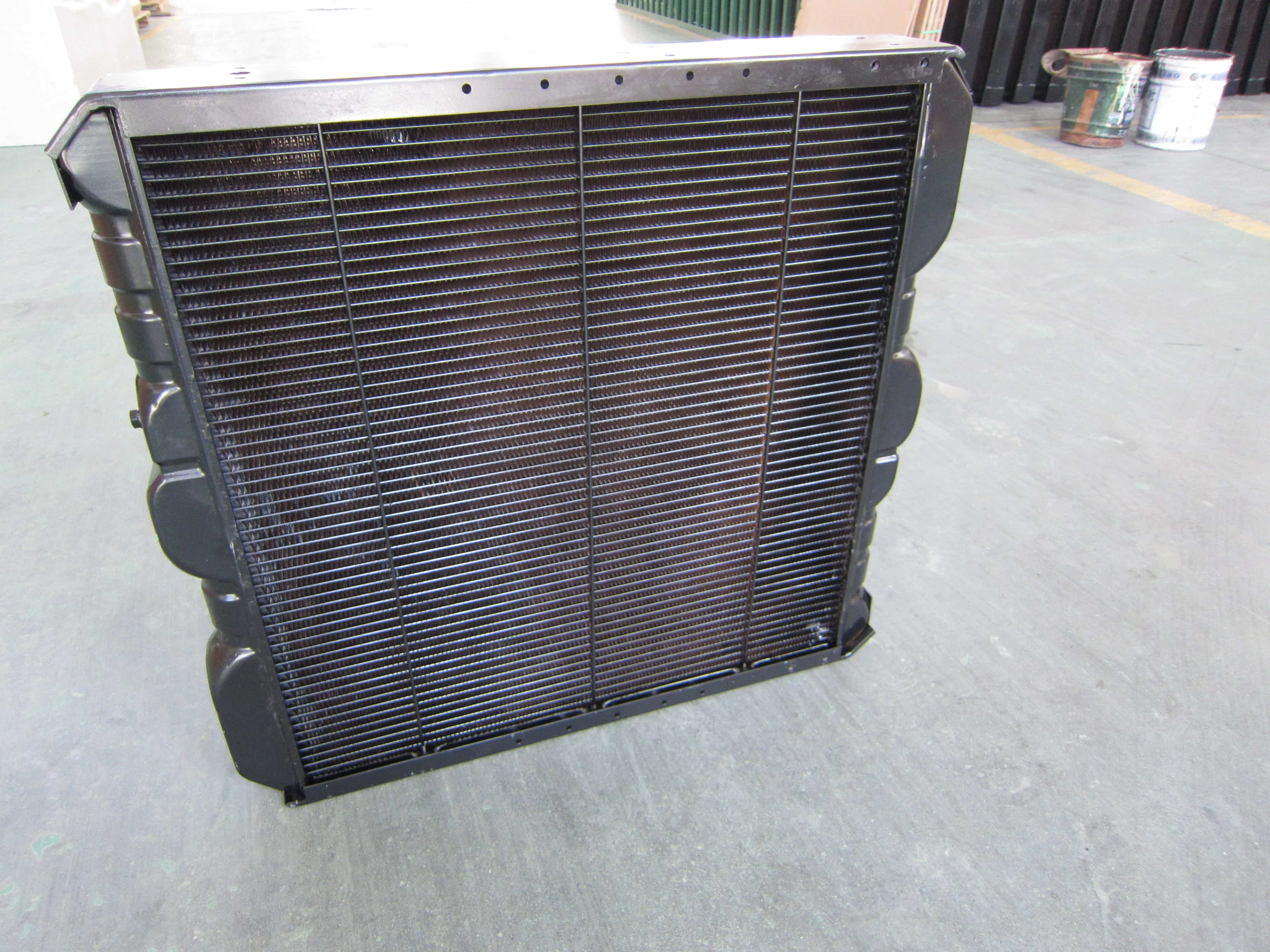 Auto Parts Truck Radiator For Nissan Truck Z Cwb Pf