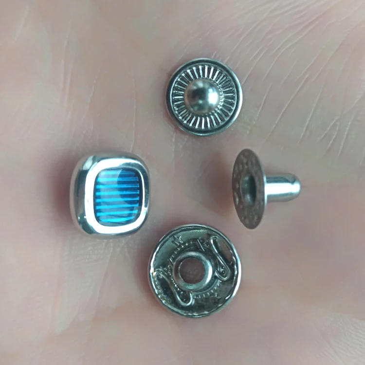 button 2.jpg