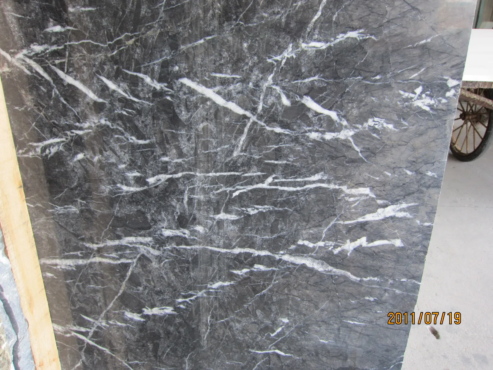 Grigio Carnico Gray Marble Natural Stone Slab Wall Tile and Countertop factory