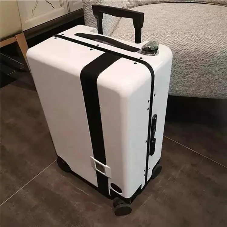 New Design Remote Control Automatic Carrying Luggage Foldable Trolley Scooter Suitcase