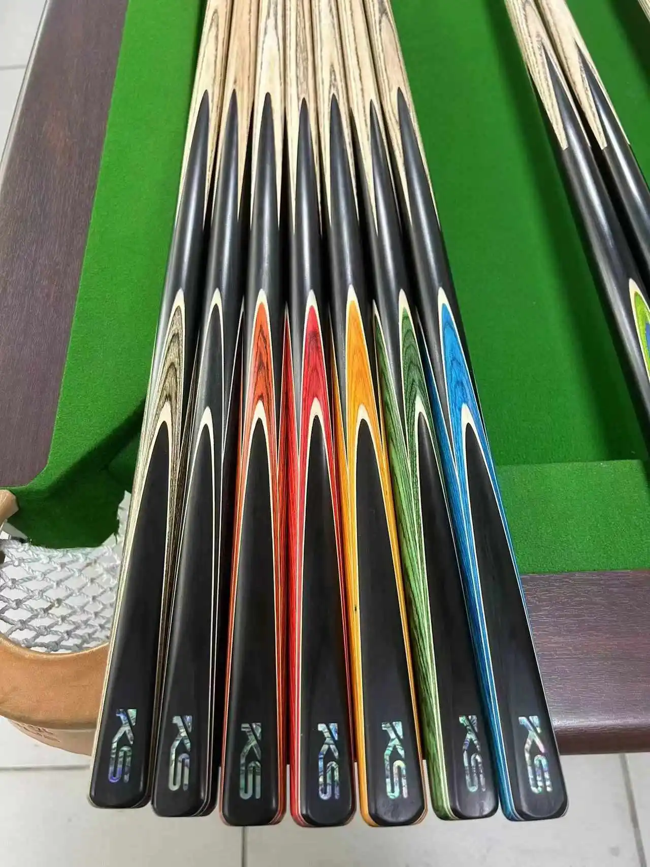 Highend Premium Ash Wood Billiard Snooker Cue Stick 10mm Pool Cue Tip