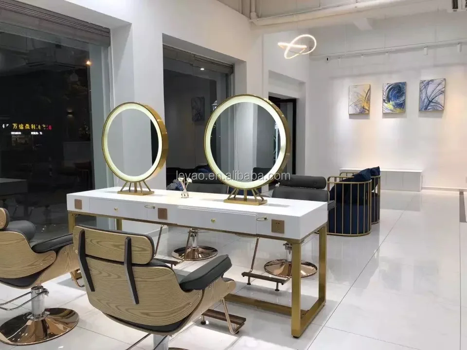 oval led mirror