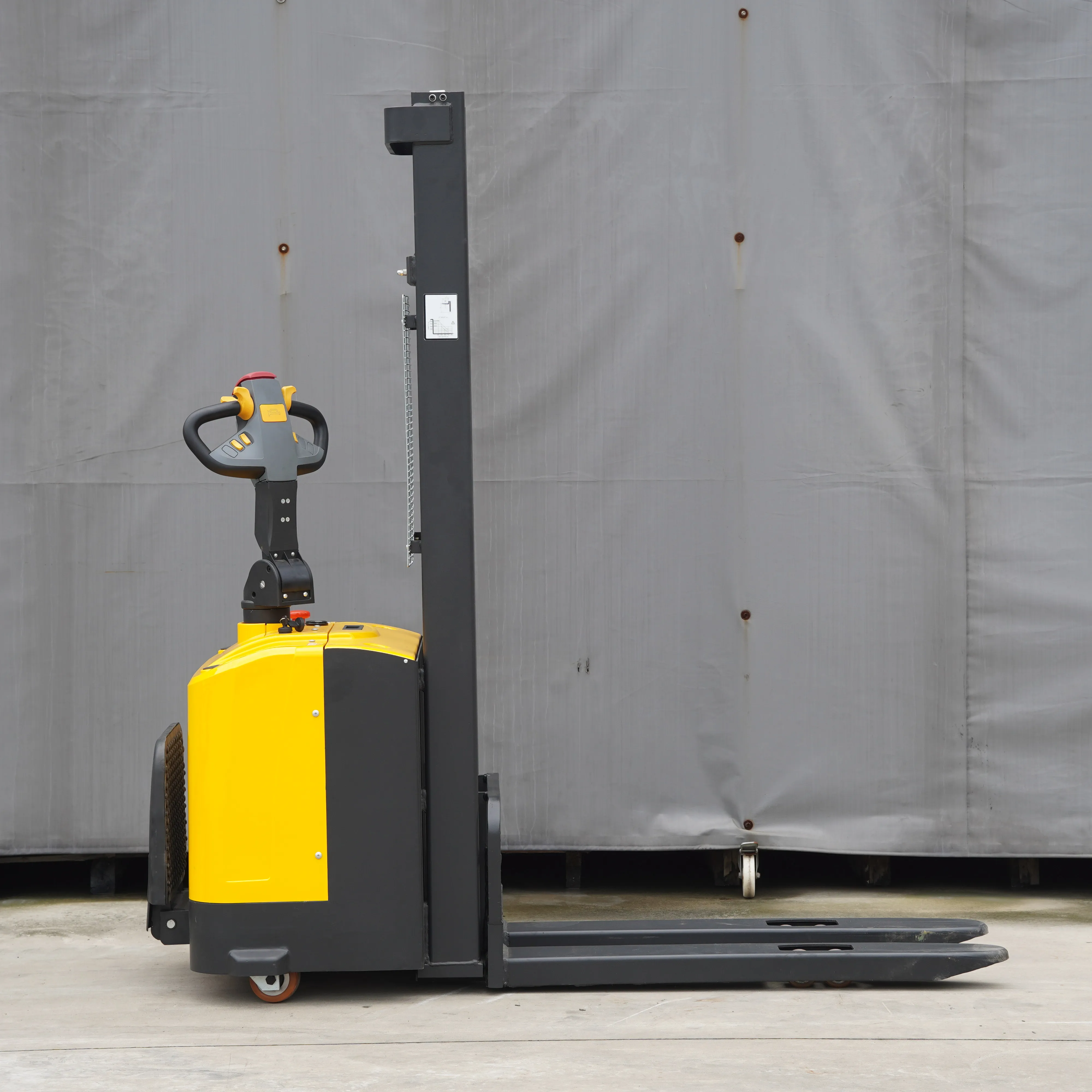 Everlift Electric Stacker 1500kg Capacity 3m 3.5m Electric Pallet 