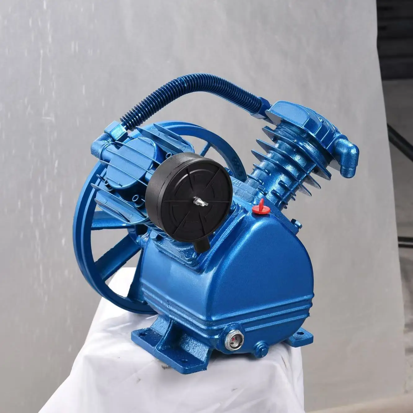 Belt Driven Air Compressors V-2065 Pump 2.2KW/3HP 8 Bar 65x2 Piston Air ...