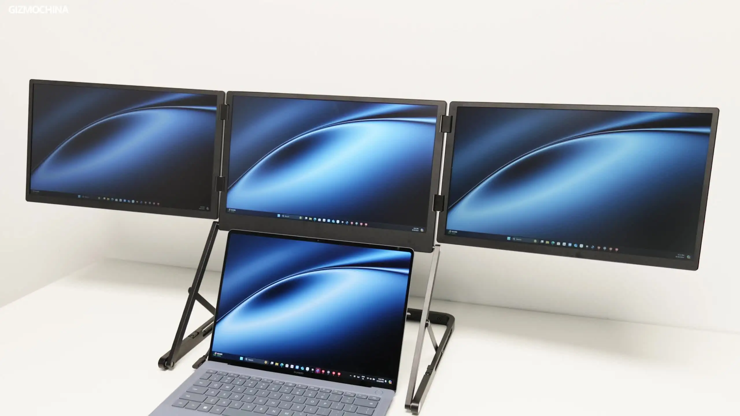 Quadcreate Tricreate 15.6 Inch FHD USB-C Portable Monitor