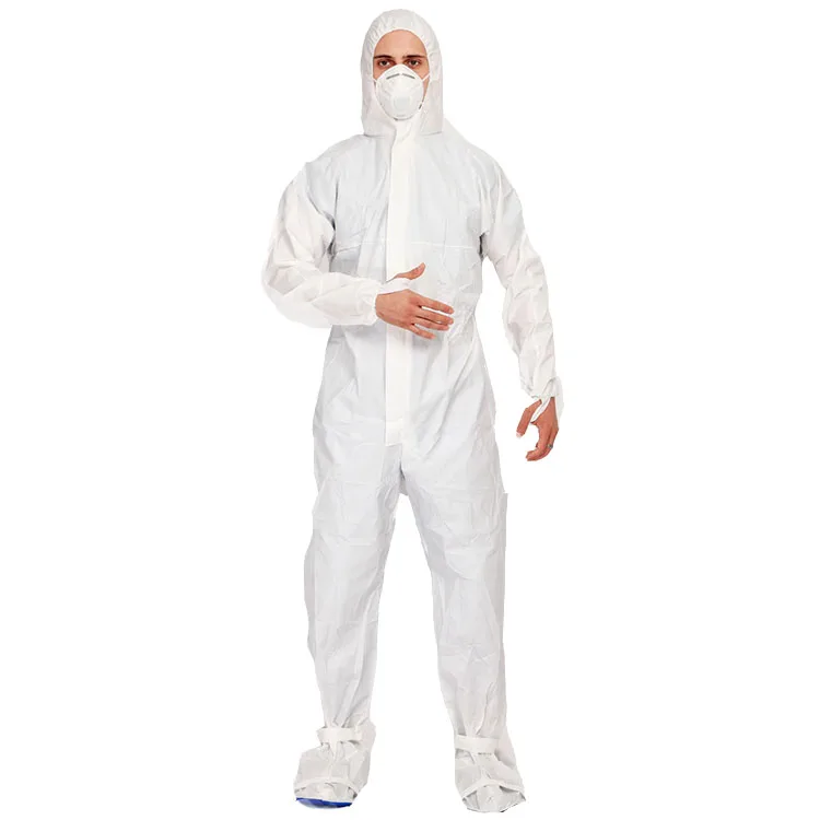 Комбинезон одноразовый "унис-1" (материал спанбонд) р. Врач в защитной одежде. Комбинезон нетканый. Комбинезон нетканый. Комбинезон нетканый.