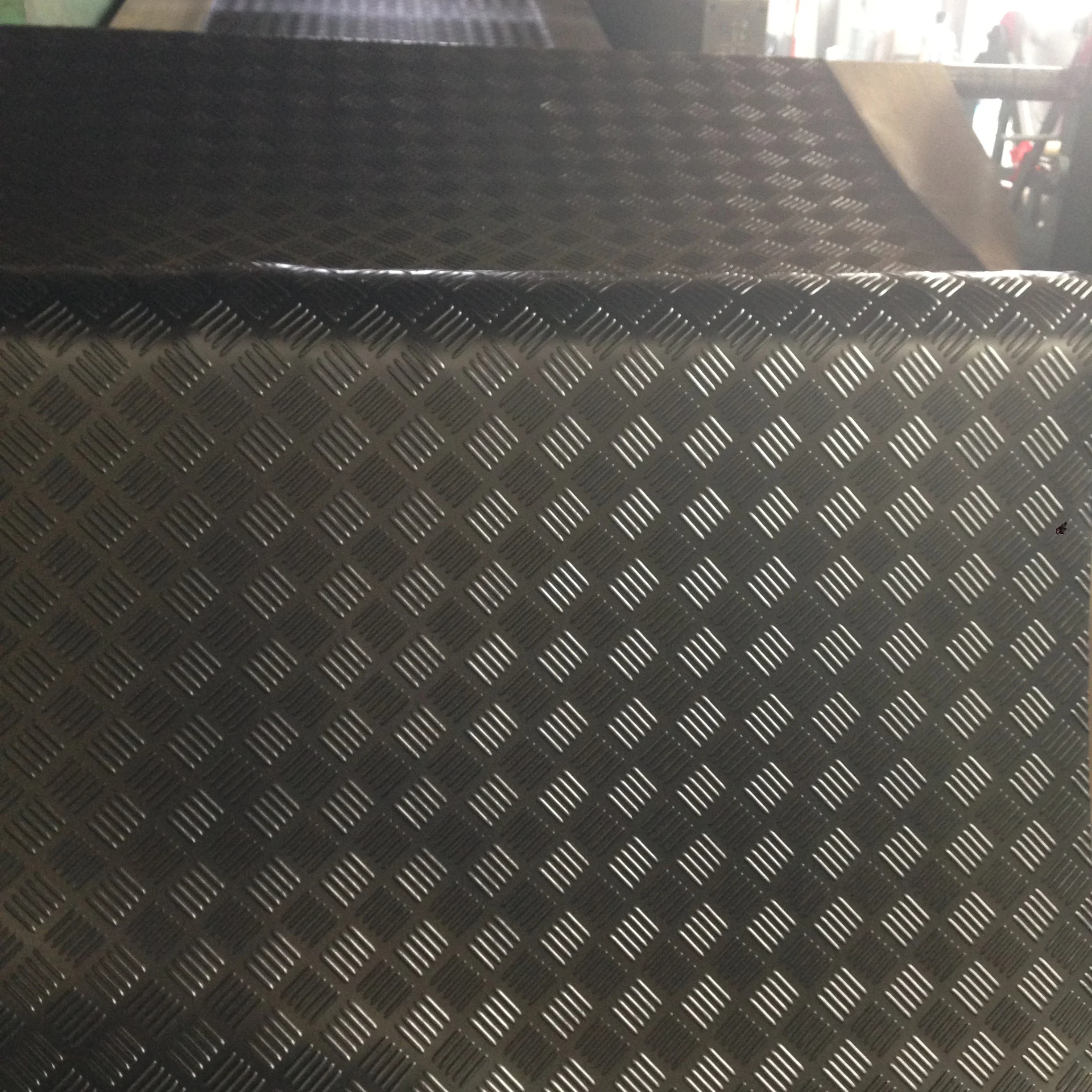 Checker Plate Rubber Flooring Pvc Rubber Flooring Buy Stud Vinyl