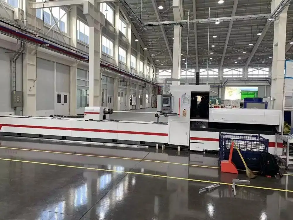 pipe laser cutting machine