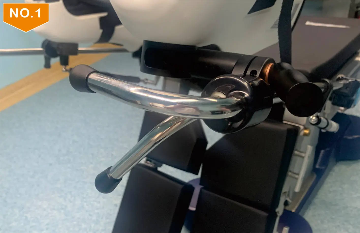 Gynecological Stirrup Leg Lithotomy Stirrups Pneumatic Leg Holder For