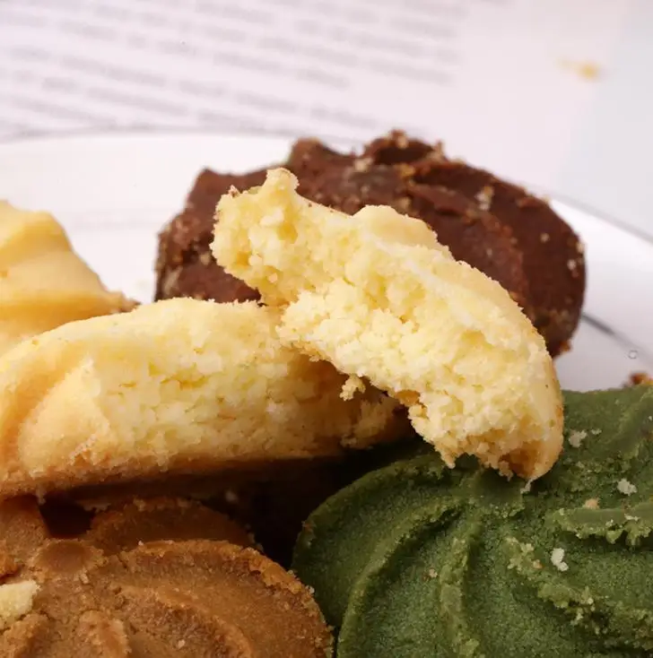 清真3 种口味美味奶油饼干三明治饼干休闲小吃 - buy biscuit and