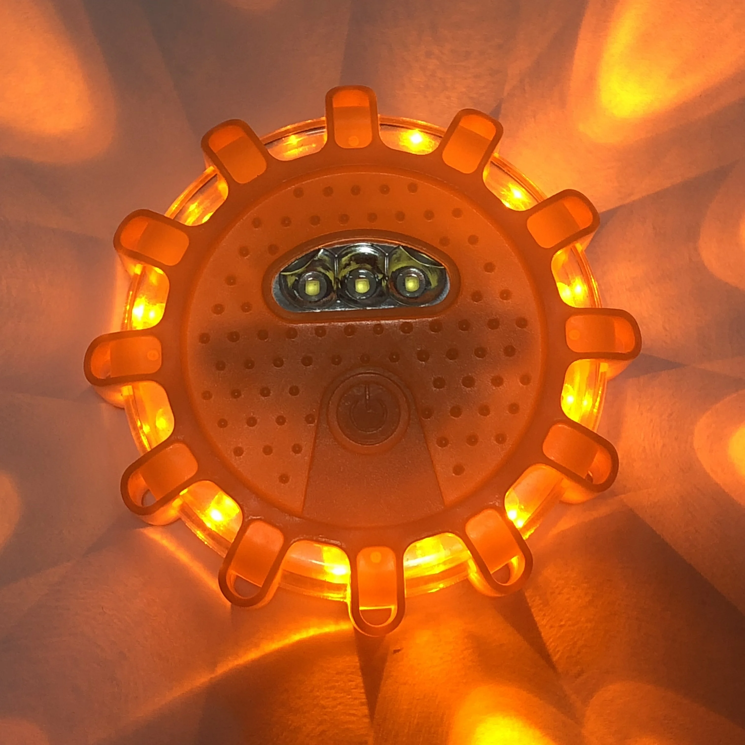 Amber Color Battery Operated Boat Lights Roadside Beacon Emergency Safety Road Flares Disc for Car