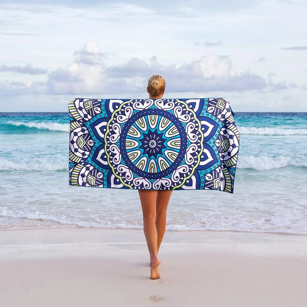 beach towel _.jpg