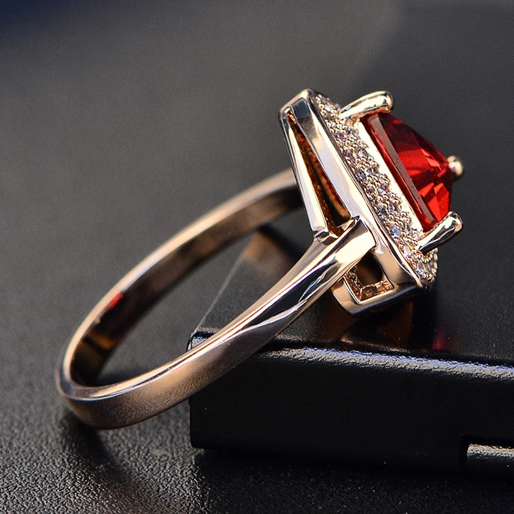 product-BEYALY-Silver Jewelry Cz Gemstone Natural Red Ruby Rings With Triangle Design-img-1
