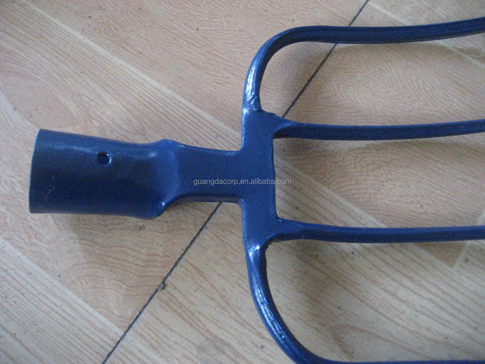 F102 001