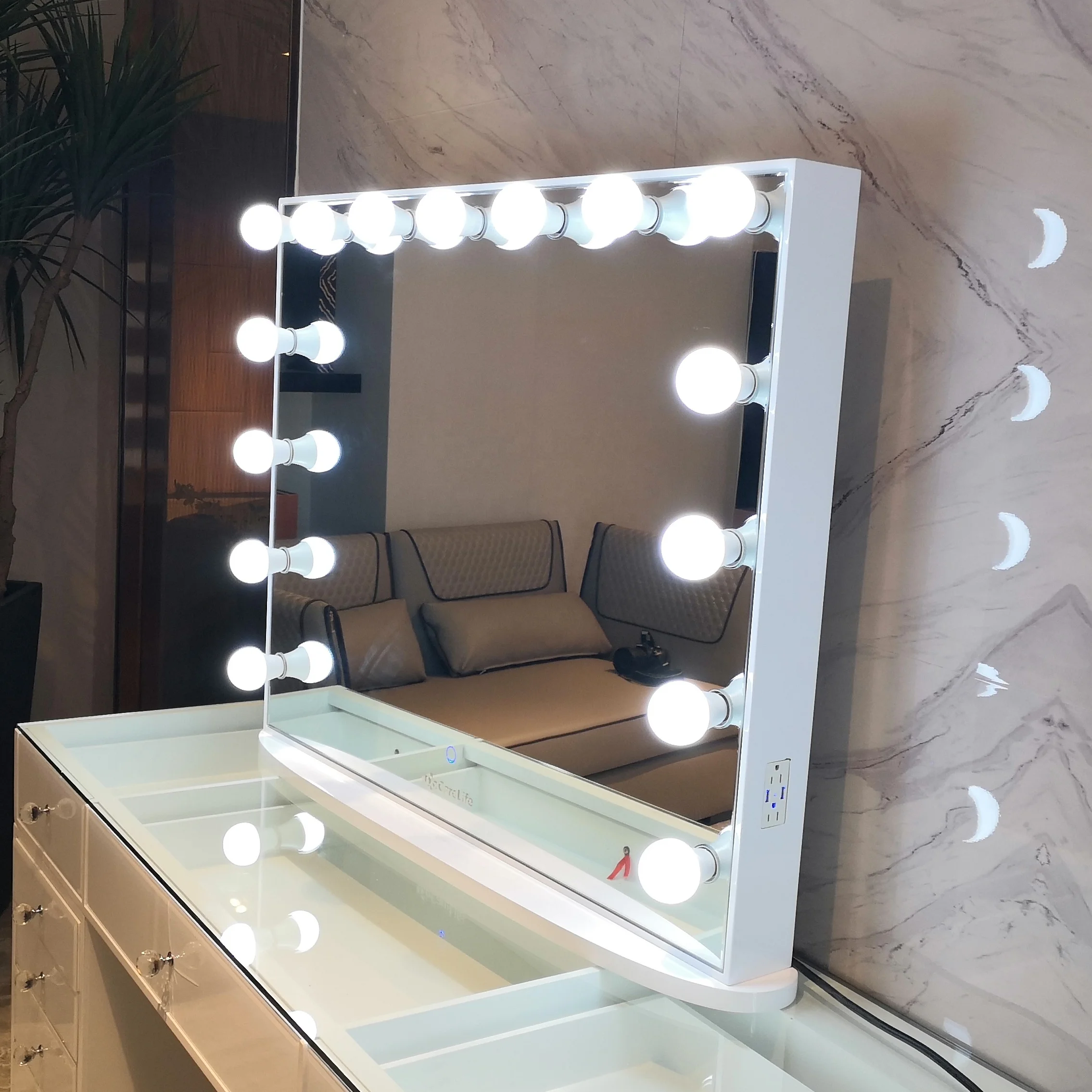 Docarelife Cosmetic Frameless Wooden Hollywood Style Vanity Girl Makeup Mirror With Led Bulb 