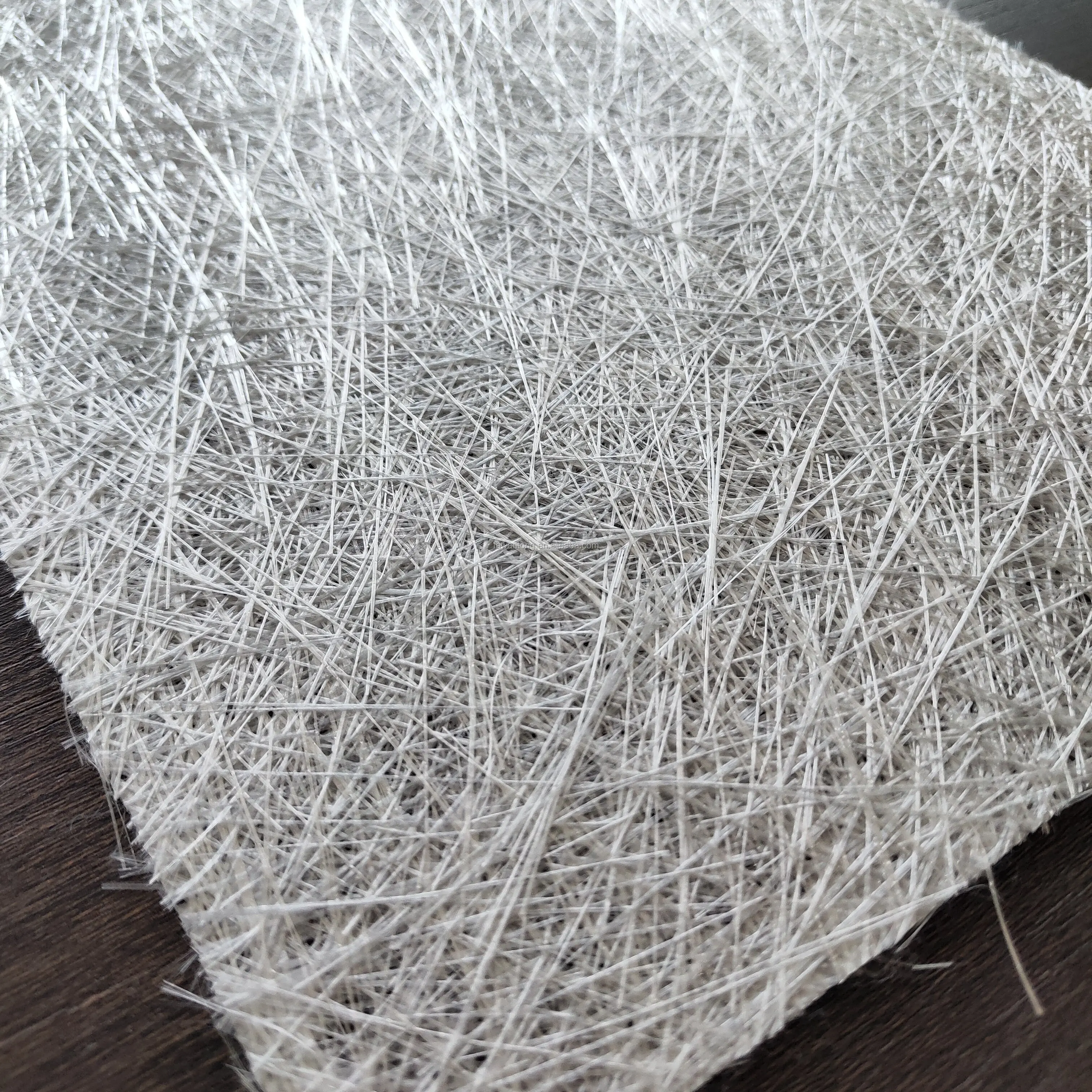 225gsm 300gsm 450gsm 600gsm 玻璃纤维切碎的钢绞线垫