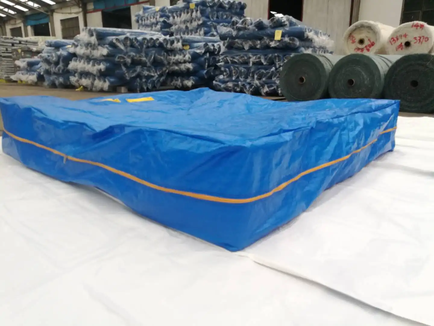 Blue mattress bag 5.jpg