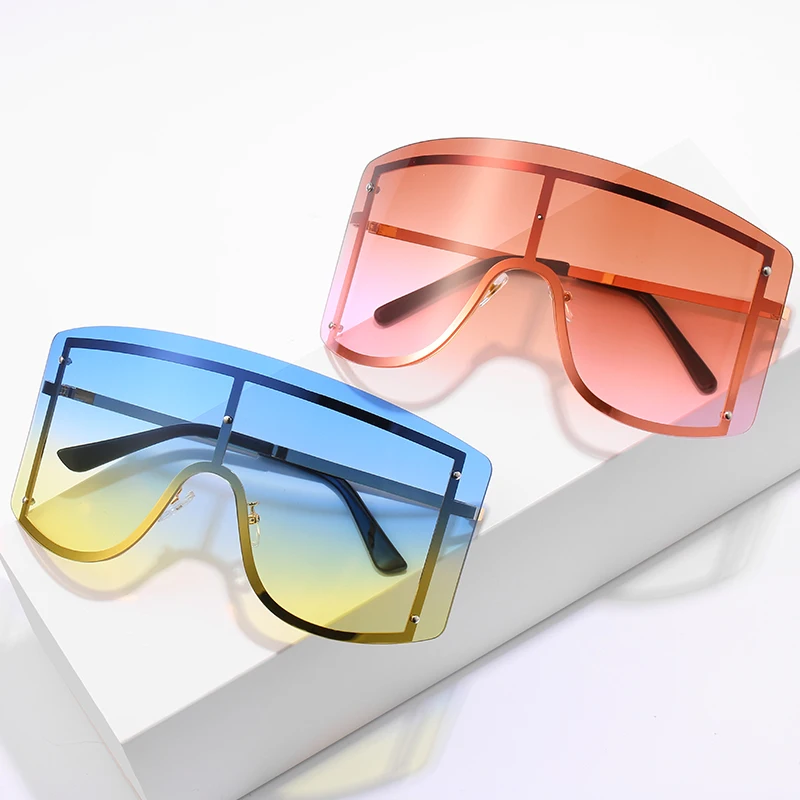 

new arrival custom un glasses,2 Pieces, Black,gold