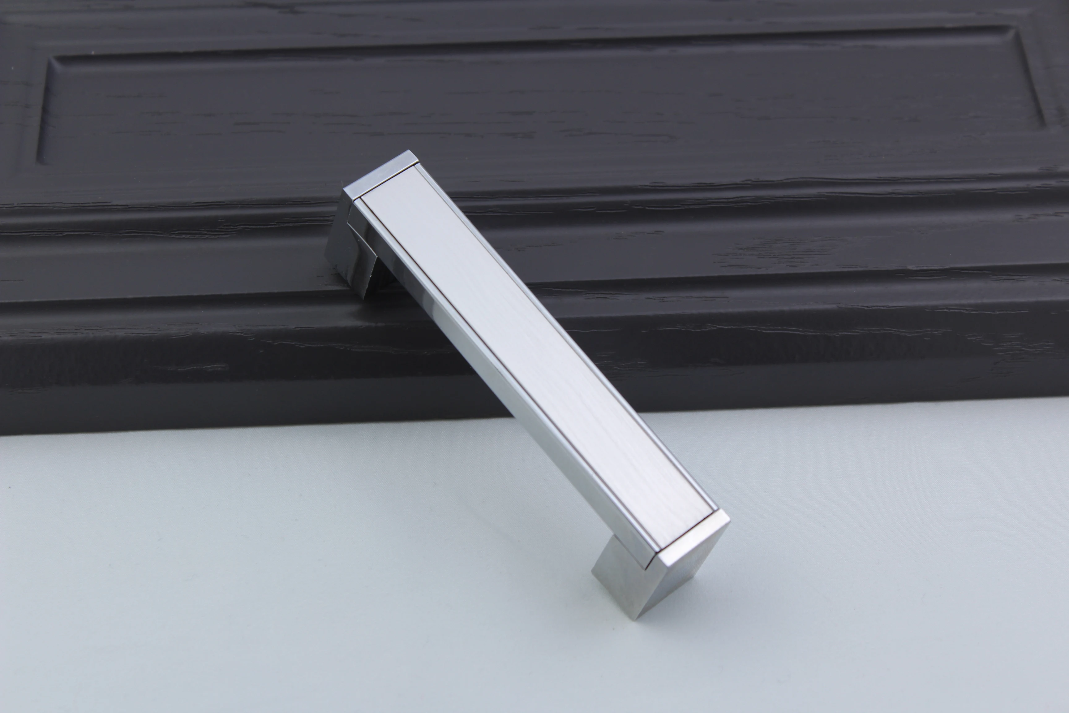 Home furniture hardware aluminum kitchen cabinet door handles