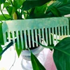 /product-detail/customized-logo-japanese-style-cellulose-acetate-cutting-comb-hair-dye-comb-for-salon-62242183782.html